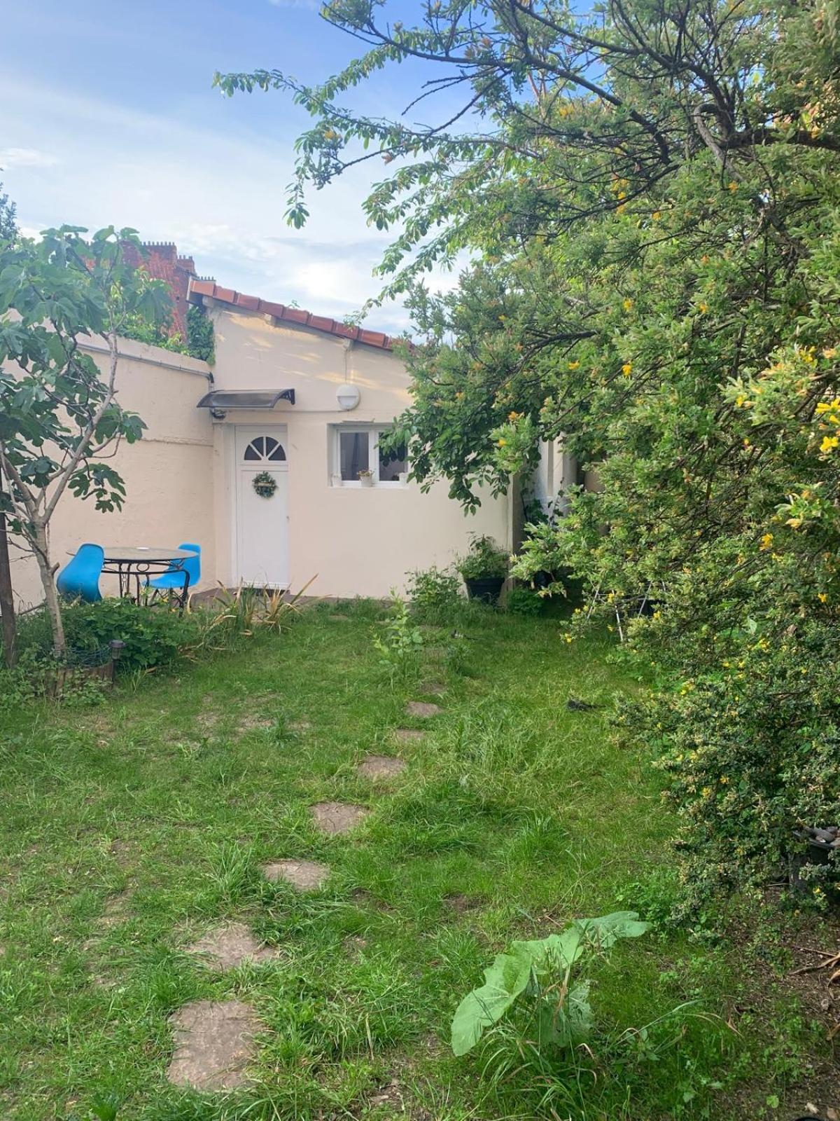 Maisonnette Au Calme Женвилье Экстерьер фото